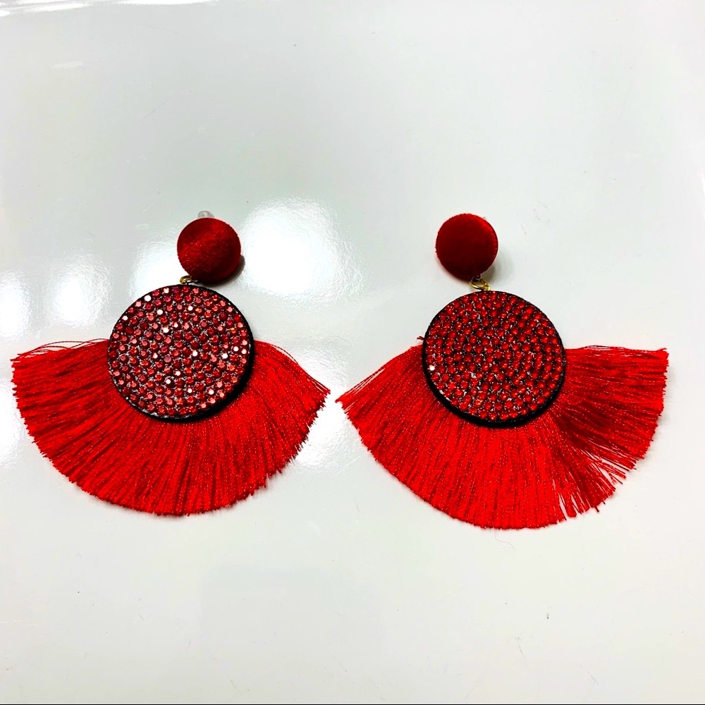 RED TASSEL FRINGE EARRINGS - Picture 4 of 8